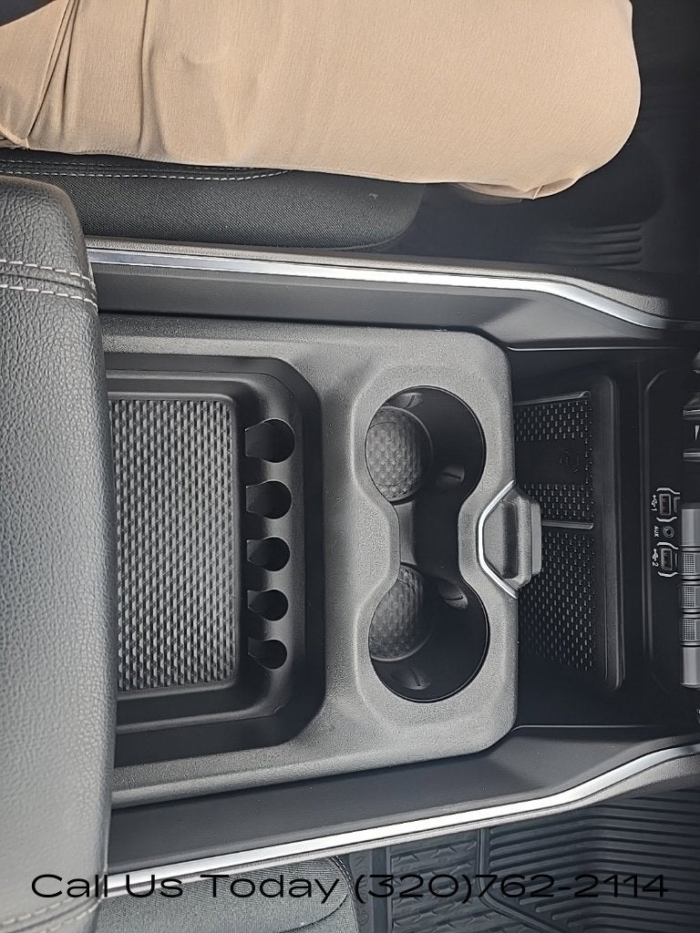 2025 RAM 1500 Big Horn Crew Cab 4x4 5'7" Box