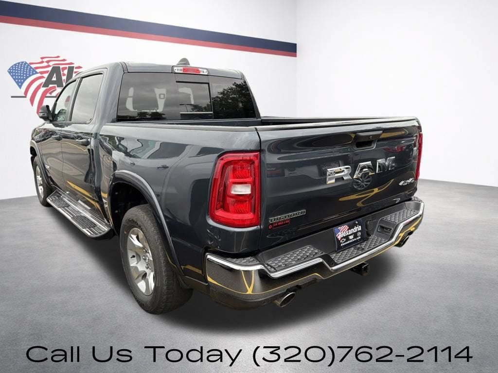 2025 RAM 1500 Big Horn Crew Cab 4x4 5'7" Box