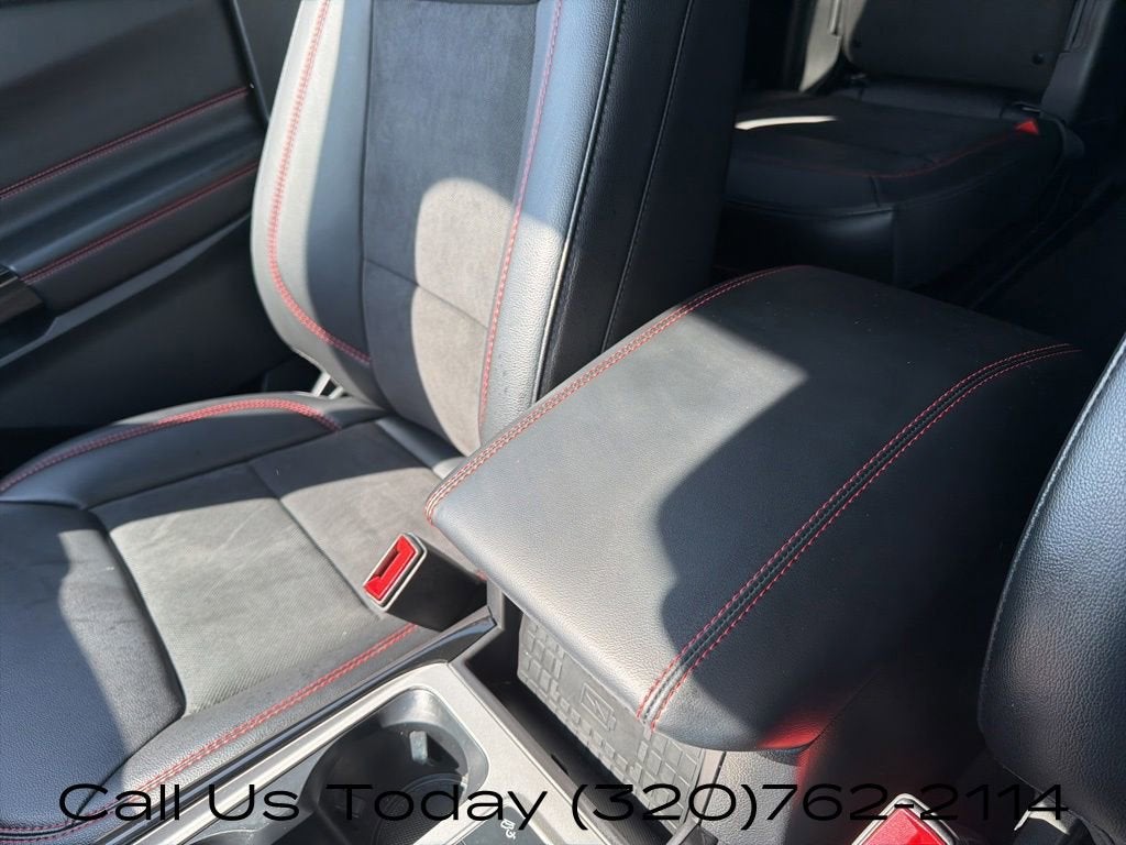 2024 Ford Explorer ST-Line