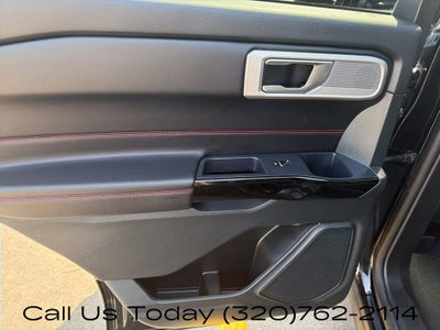 2024 Ford Explorer ST-Line