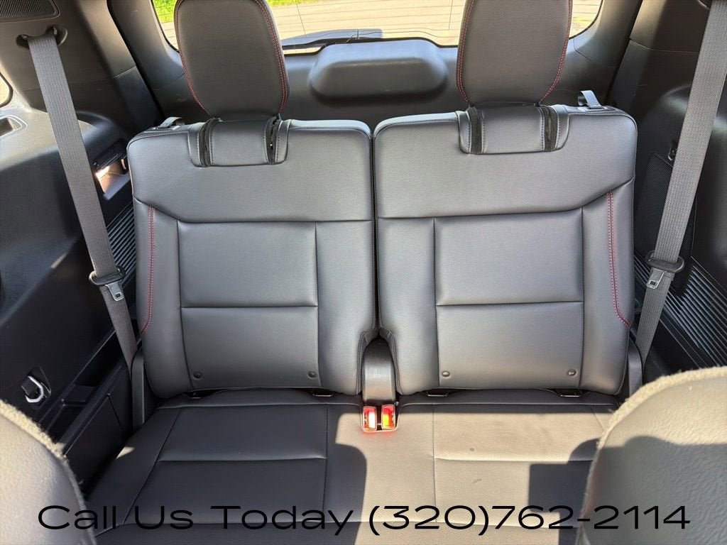 2024 Ford Explorer ST-Line