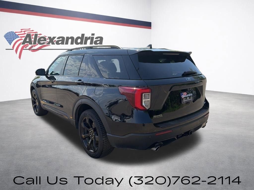 2024 Ford Explorer ST-Line