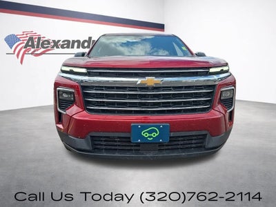 2025 Chevrolet Traverse LT