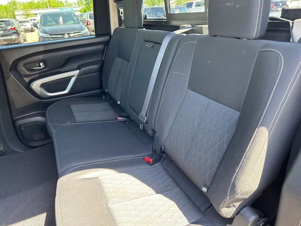 2018 Nissan TITAN XD SV Diesel