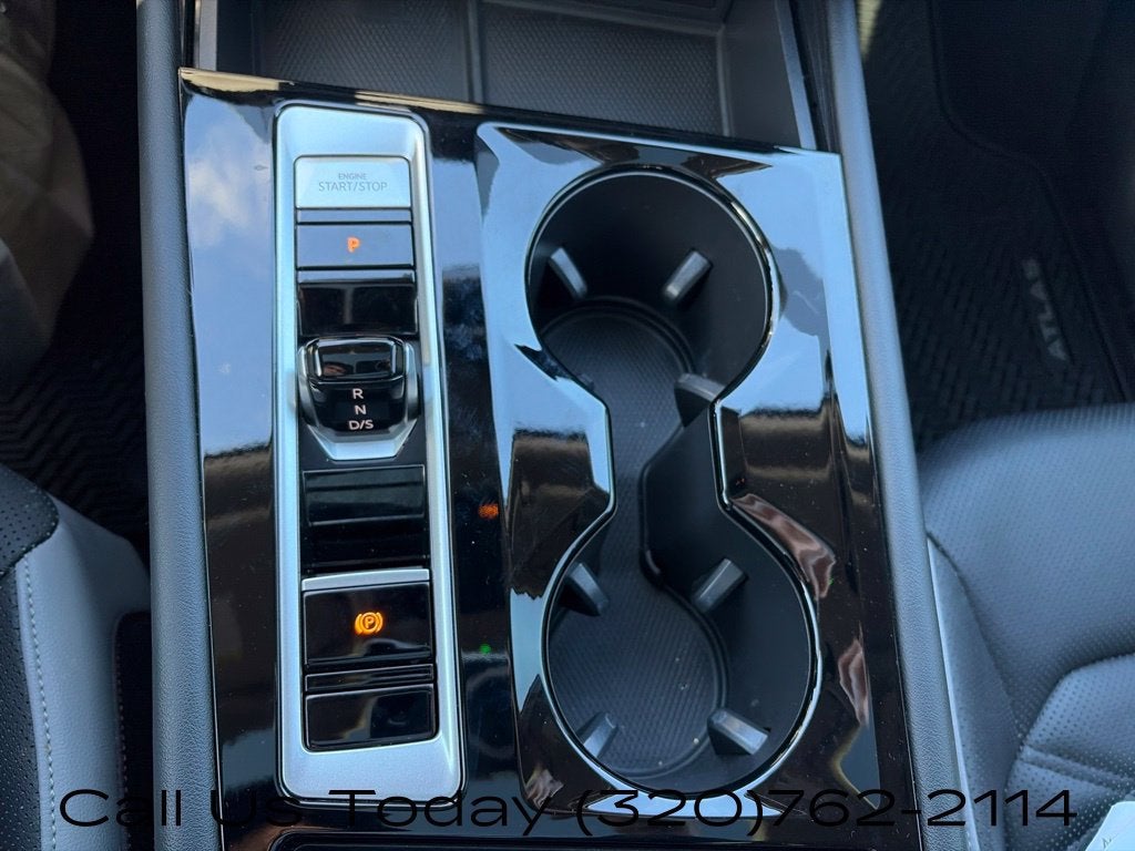2024 Volkswagen Atlas 2.0T Peak Edition SE w/Technology