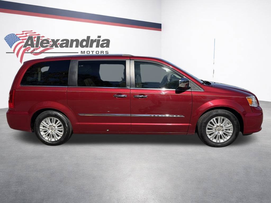 2013 Chrysler Town & Country Limited