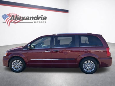 2013 Chrysler Town & Country Limited
