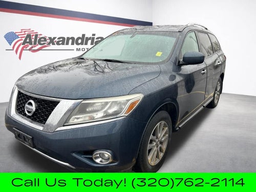 2016 Nissan Pathfinder SV