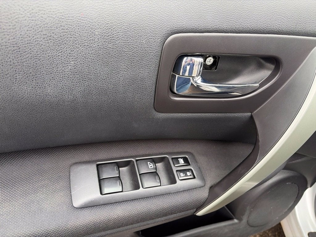 2010 Nissan Rogue SL